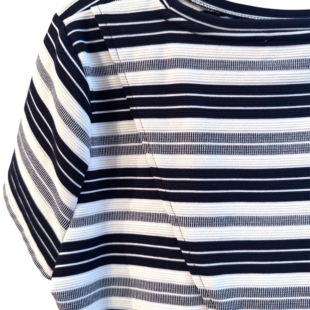 LOFT Black and White Crop Tie Back Top - Picture 6 of 9